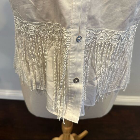 Elie Tahari Women’s White Sleeveless Button Down Blouse with Fringes Size Medium - Picture 4 of 11